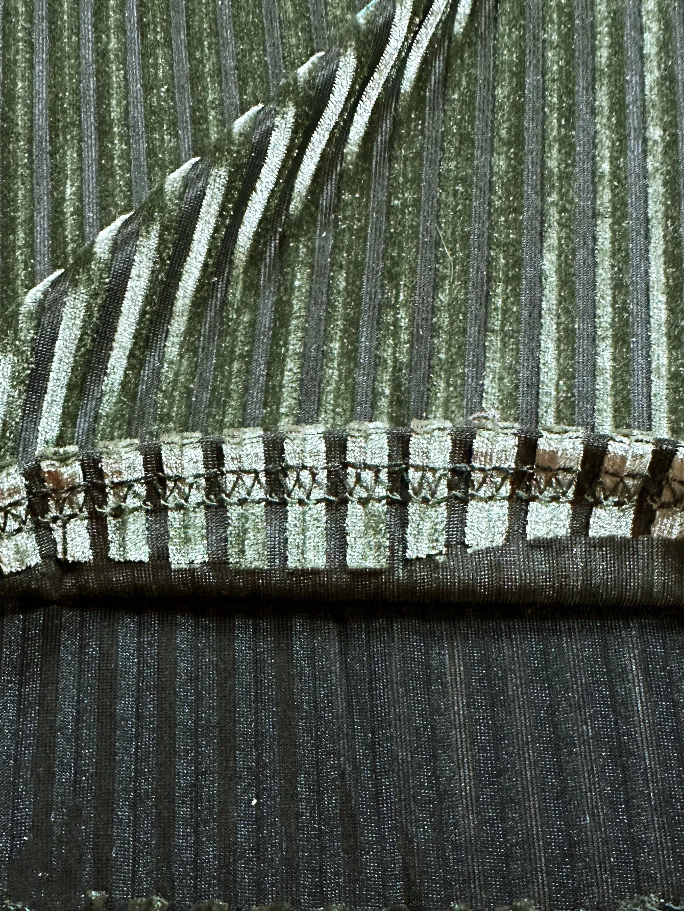 AD2511 1250