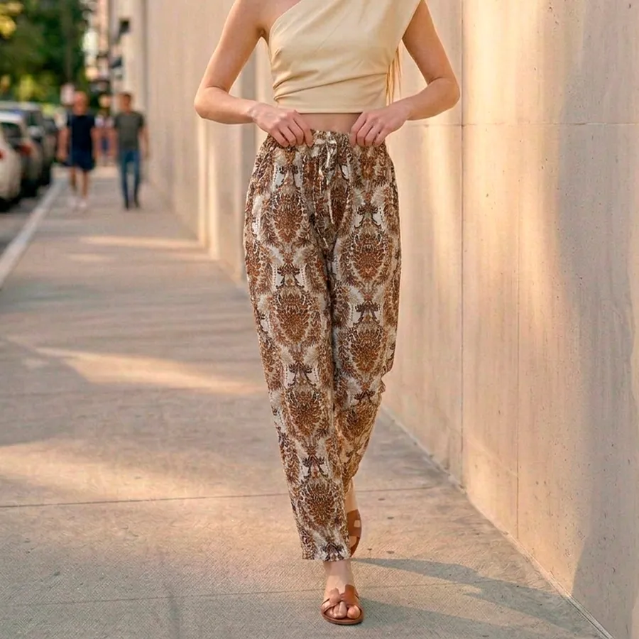 3331 PANTALON CON ESTAMPADOS 9485