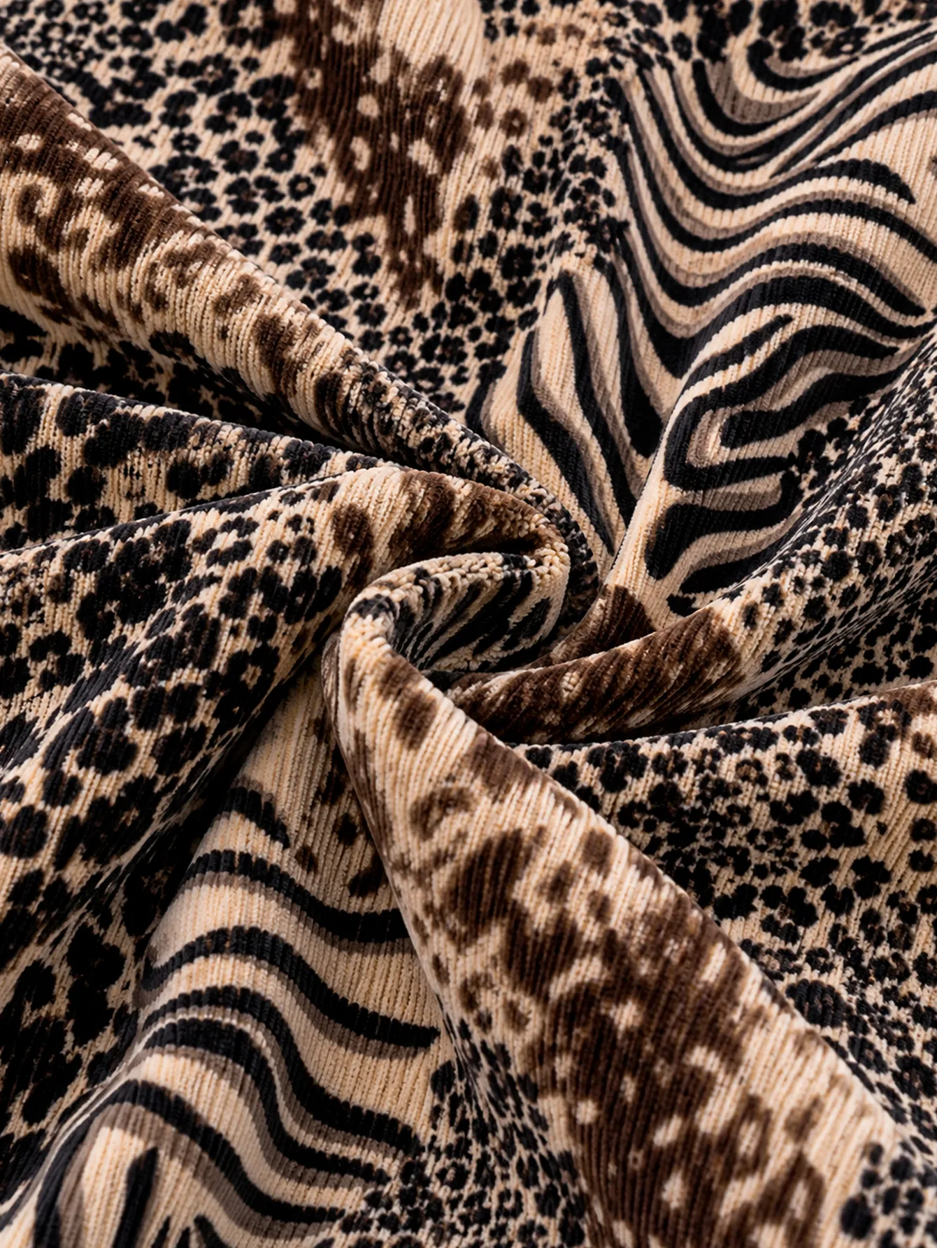 AD2622 segunda edicion pantalon animal print dama 15223