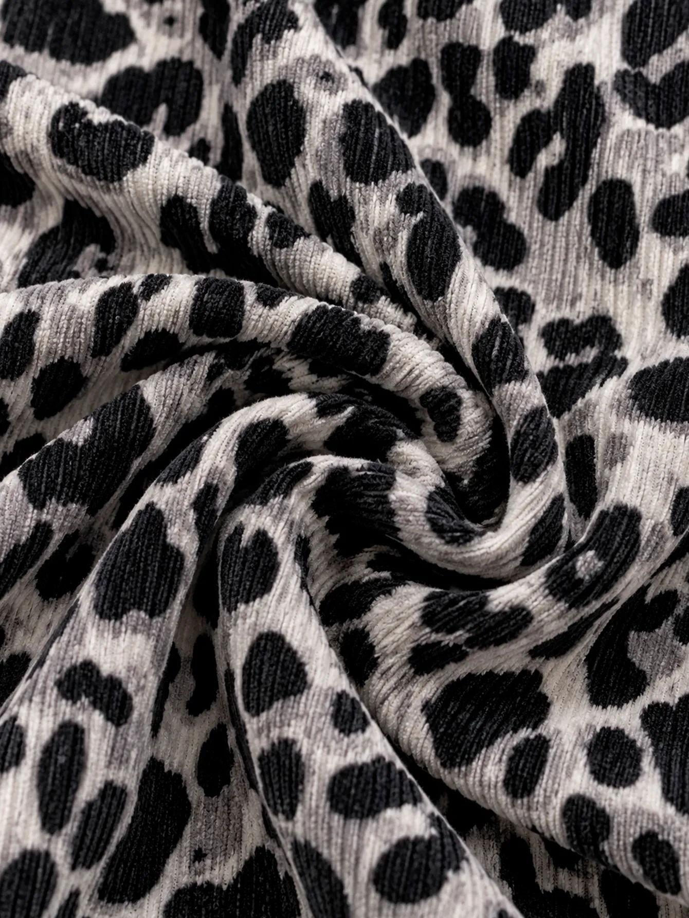AD2622 segunda edicion pantalon animal print dama 15223