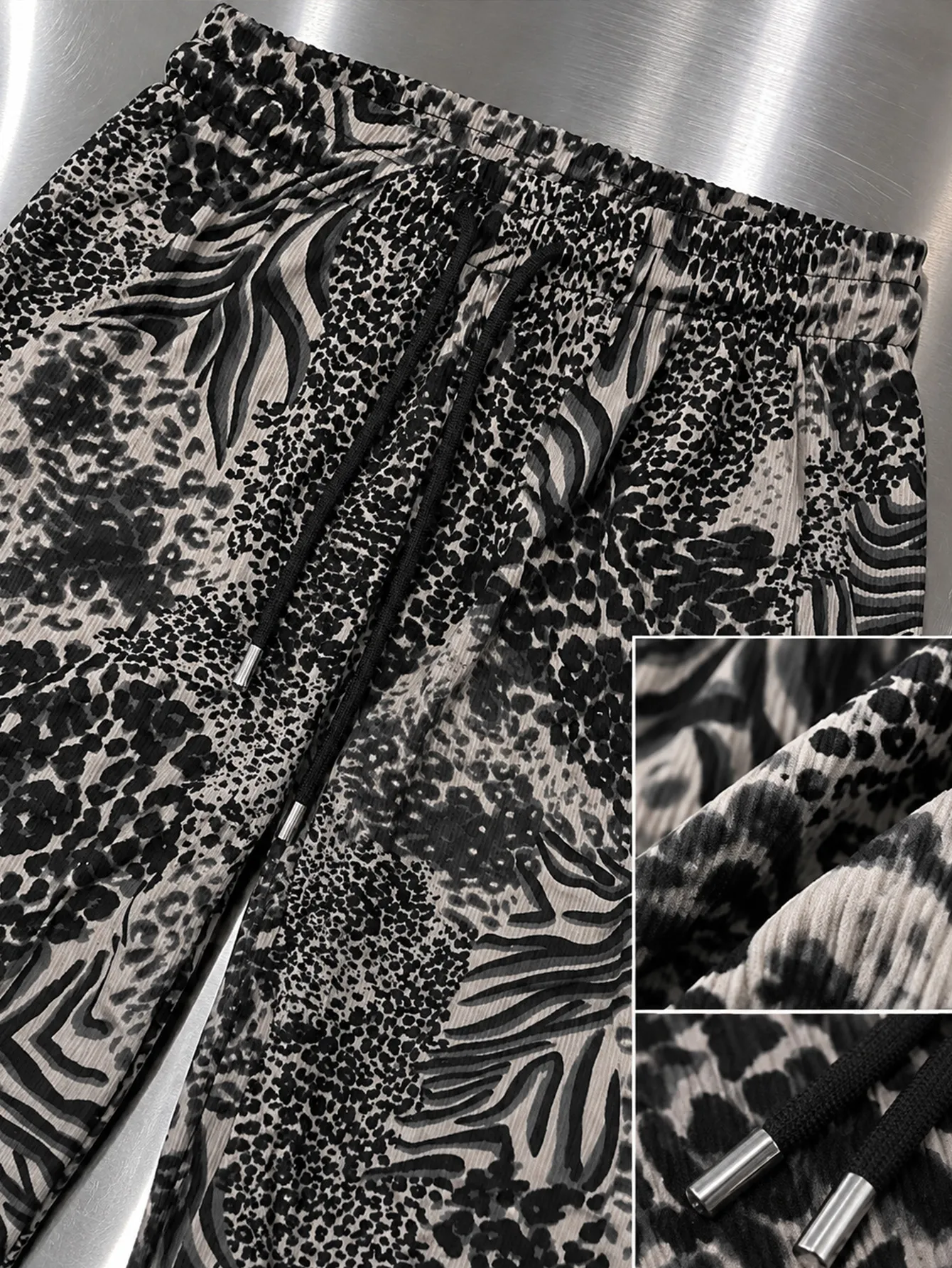 AD2622 Pantalón estampado GR.AM 15197