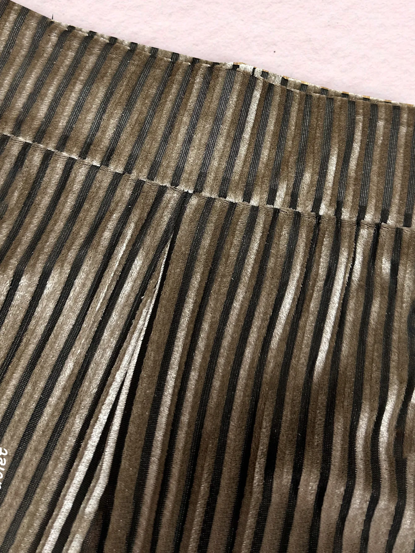 AD2511 1210